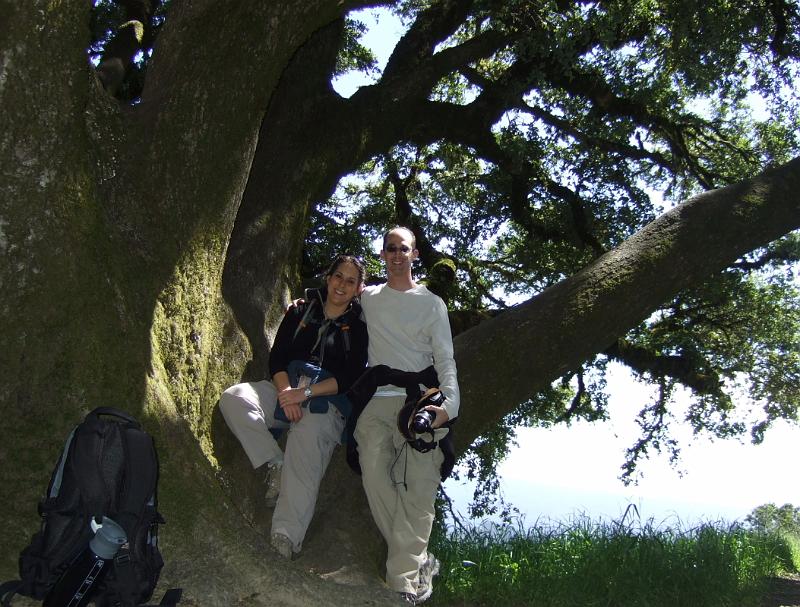 russianridge54.JPG - Taking a break under an oak tree.