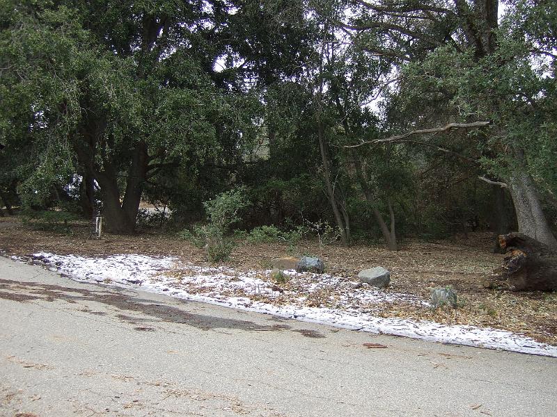 socal281.JPG - We're now at a nearby park, William Heise County Park in Julian.  There is still snow on the ground.