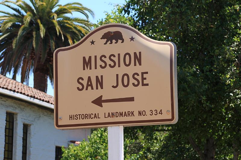 sonoma01.JPG - We stopped at Mission San Jose, confusingly located in present day Fremont.